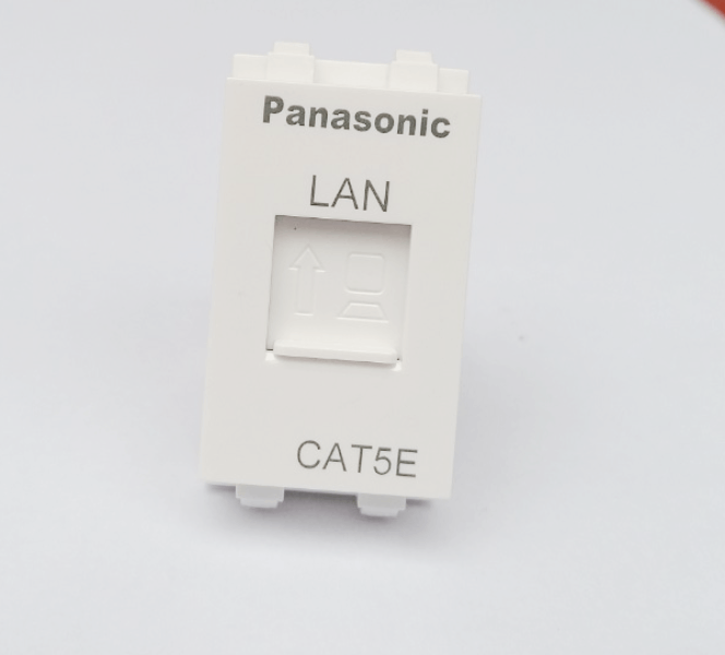 Nhân ổ căm mạng âm tường Panasonic cat 5e Nhân ổ căm mạng âm tường Panasonic cat 5e